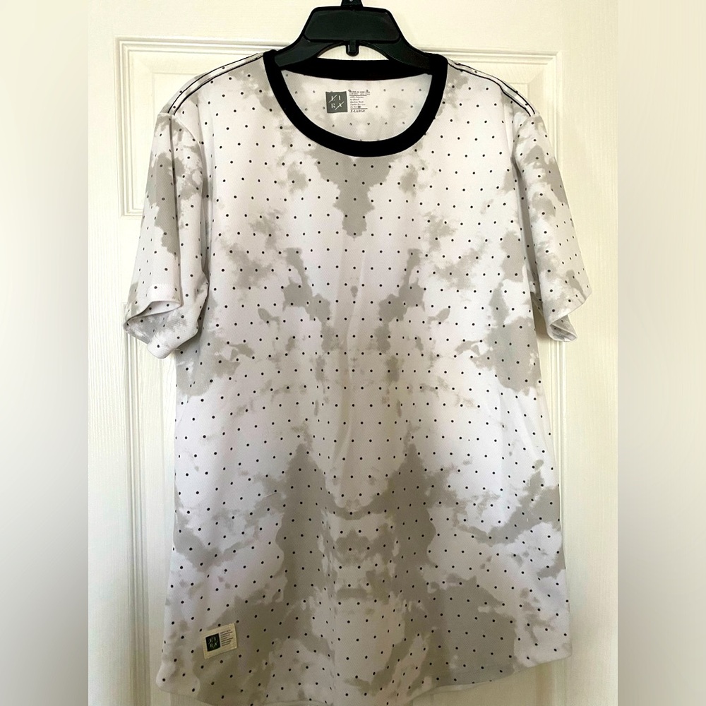 LIRA Tshirt